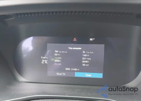 2025 Volvo Xc40 B5 Ultra Bright Theme z USA, uszkodzony, nr VIN YV4L12UF2S2519060